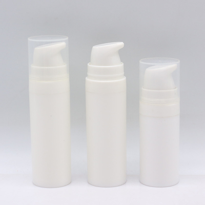 زجاجات مضخة بلا هواء من البلاستيك PP قابلة لإعادة التعبئة 50ml 100ml 150ml